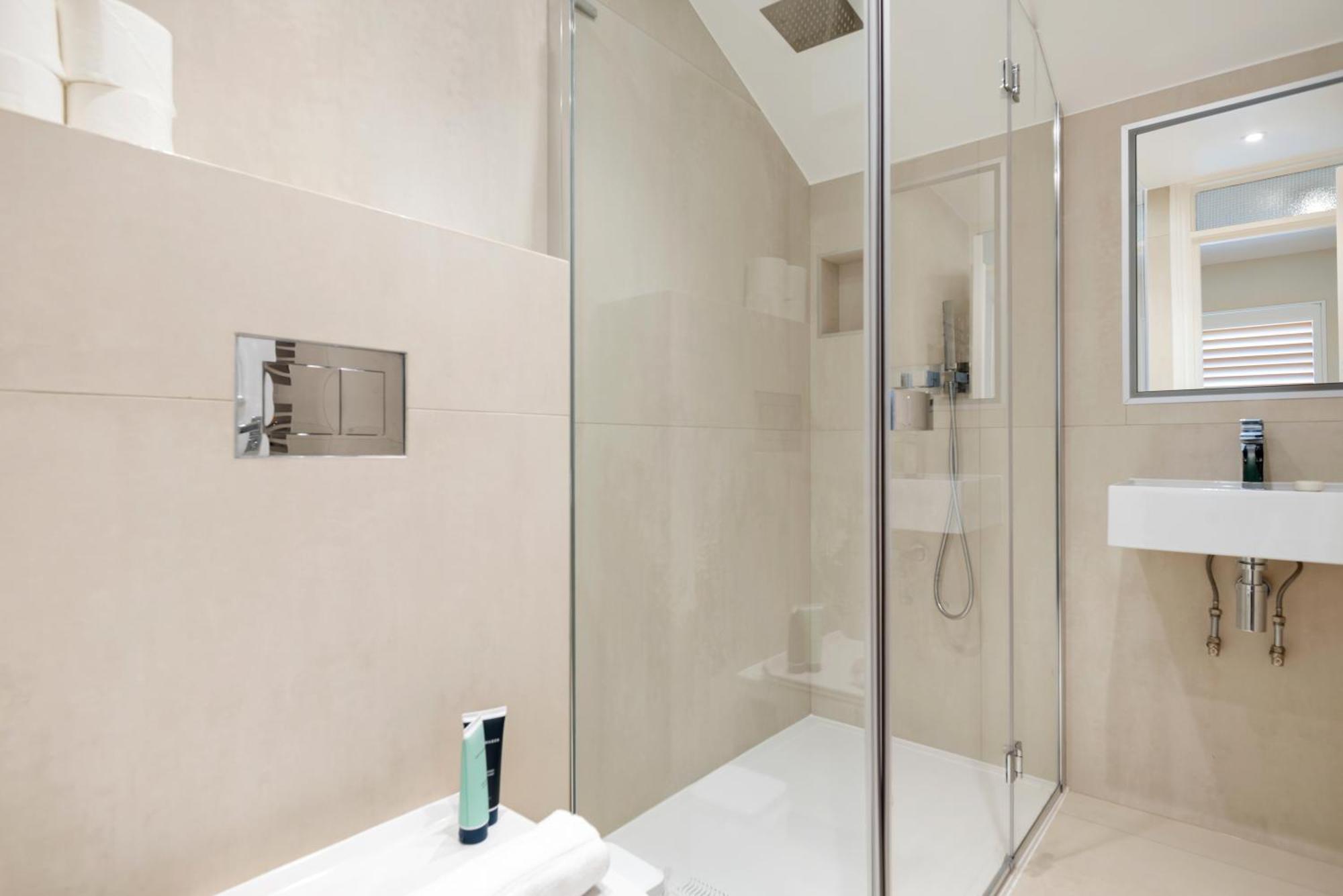 Bright 1 Bedroom Apartment Near Edgware Road Лондон Экстерьер фото